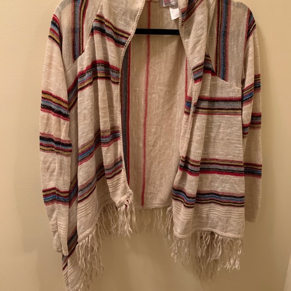 Sweet and Sinful boho pullover - Picture 5 of 6